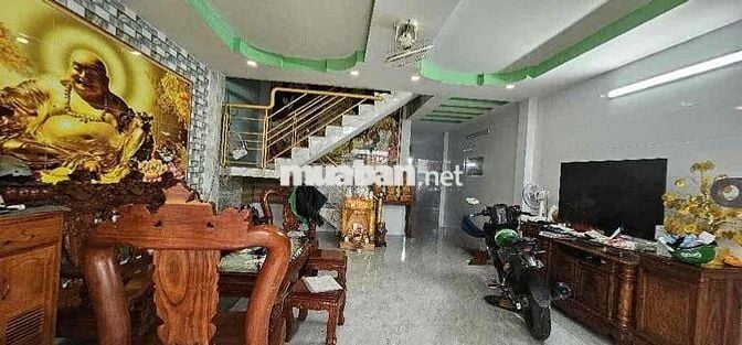Bán nhà ngang 6m nở hậu 97m2 gần Hồ Học Lãm giá 5.5 tỷ
