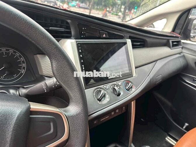 Toyota Innova 2020 E 2.0 MT - 83000 km