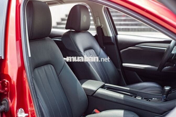 Mazda 6 Premium 2.0 AT 2022 - 32000 km