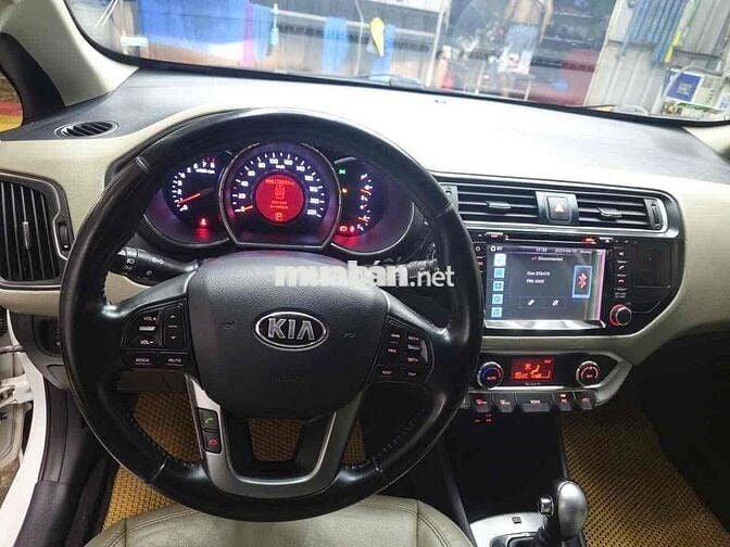 Kia Rio 2015 1.4 AT Hatchback đẹp zin!