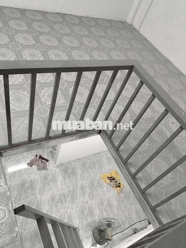PHÒNG CHO THUÊ MỚI, gần ST Emart