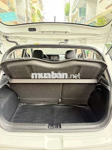 Hyundai Grand i10 2022 1.2 AT - 42000 km