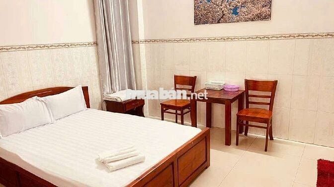Khách sạn 6 tầng 18 phòng – trung tâm Dĩ An – dòng tiền 120tr/th