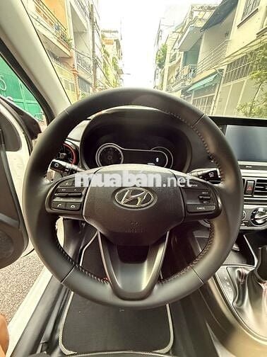 Hyundai Grand i10 2022 1.2 AT - 42000 km