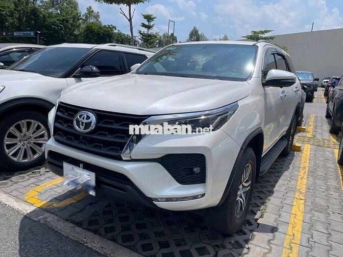 Fortuner 2020, sơn zin 95%, 52 ngàn km, 4 vỏ zin