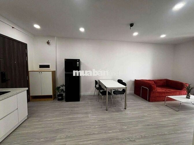 Mình pass hợp đồng cho thuê căn hộ Lavida Plus Quận 7 ngay ngã tư