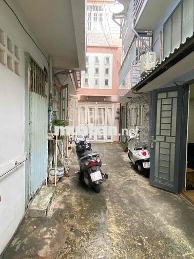 Bán nhà Điện Biên Phủ, 25M2, 2 Tầng, 2PN, hẻm xe tải,kế bên Vinhome.TL