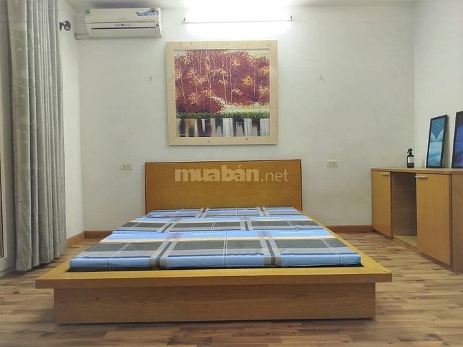 Bán nhà Nhật Chiêu,Tây Hồ, D/T: 60m2, view Hồ Tây, gần oto, KD sầm uất