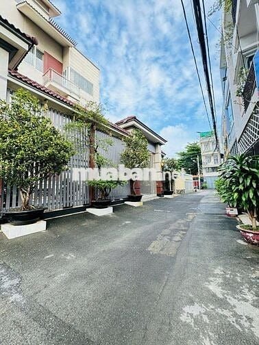 GIÁ TỐT-ĐẤT ĐẸP ĐƯỜNG LÊ VĂN CHÍ XÂY DỰNG TỰ DO,NGAY GA METRO