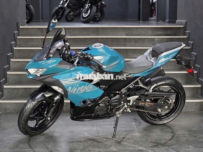 NINJA 400 ABS MÀU XANH MODEL 2022 MÀU HIẾM
