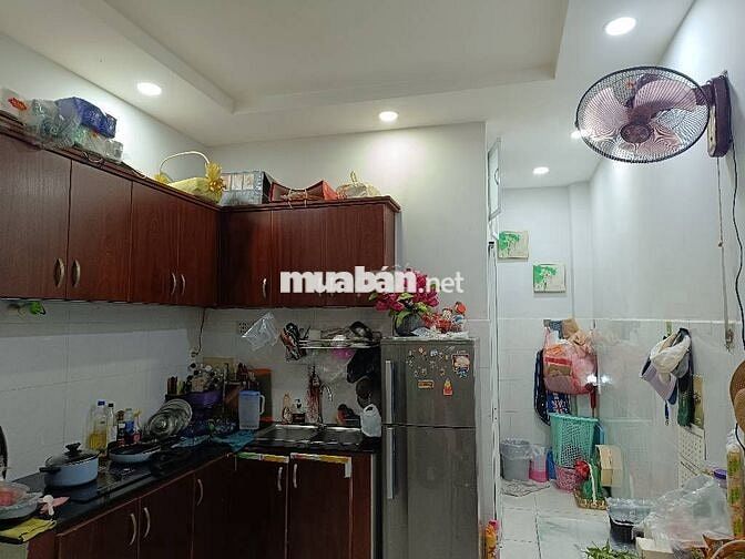 BÁN NHÀ HẺM XE HƠI QUẬN 7 FULL NT