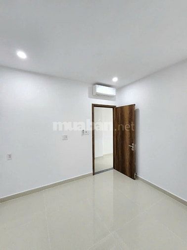 Cần cho thuê nhà ngay MT đường Bàu Cát P. 12 Q. Tân Bình 
