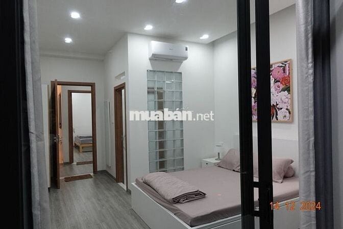Cho thuê nhà ở Thủ Đức mới xây vị trí đẹp có chỗ đỗ xe hơi