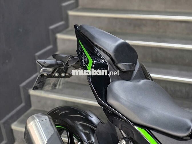 ZX25R MODEL 2023 MÀU XÁM TITAN BIỂN HÀ NỘI