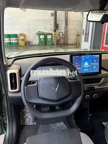 VinFast VF3 2025 - Xanh lá Urban Mint, mới 100%