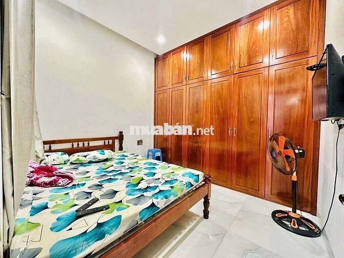 Cho thuê nhà 3 tầng mặt tiền Thanh Long, Hải Châu