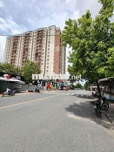 Cho thuê nhà mặt tiền Trương Đình Hội, Phường 16 Q8 5x12 3 tấm 4 phòng