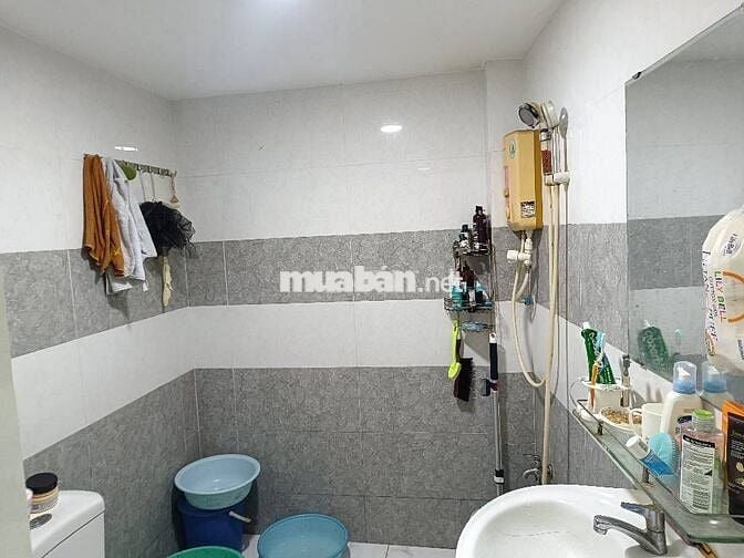 BÁN NHÀ HẺM XE HƠI QUẬN 7 FULL NT
