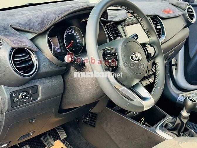 Kia Soluto 1.4 MT Deluxe 2020
