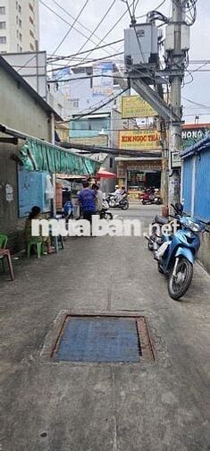 Q.6 - TÂN HÒA ĐÔNG, CẦN BÁN GẤP NHÀ 31M2