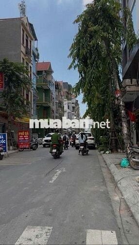 Nguyễn Xiển - Mặt đường vỉa hè ô tô tránh nhau - Giá đầu tư