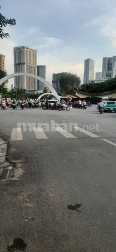 103m2, Nhà sang, cửa rộng TT Cầu Giấy, an sinh, kinh doanh vượng phát