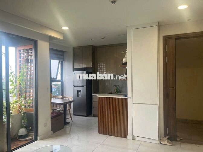 Làm việc chính chủ bán căn hộ 48m2,1 PN, có sổ tại Kingdom 101 Quận 10