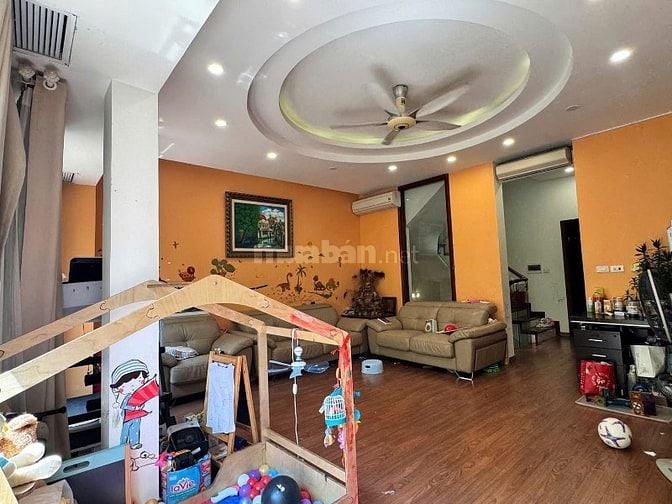 103m2, Nhà sang, cửa rộng TT Cầu Giấy, an sinh, kinh doanh vượng phát