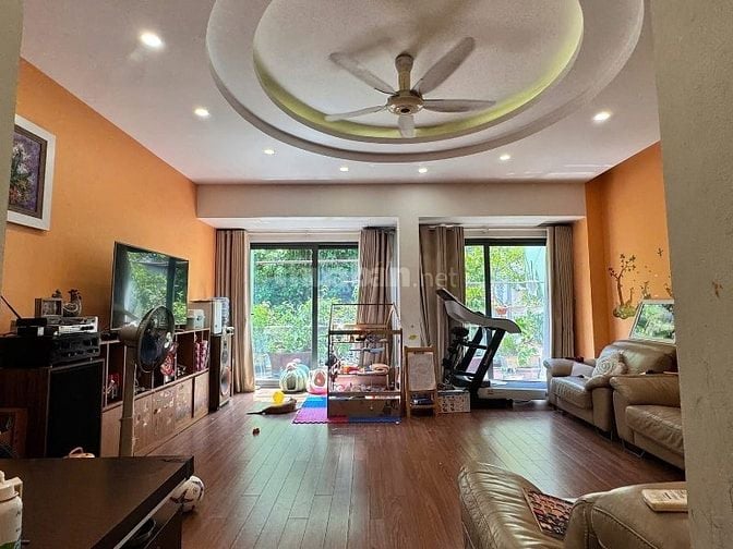 103m2, Nhà sang, cửa rộng TT Cầu Giấy, an sinh, kinh doanh vượng phát