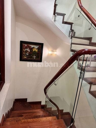 103m2, Nhà sang, cửa rộng TT Cầu Giấy, an sinh, kinh doanh vượng phát