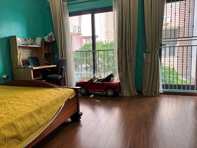 103m2, Nhà sang, cửa rộng TT Cầu Giấy, an sinh, kinh doanh vượng phát