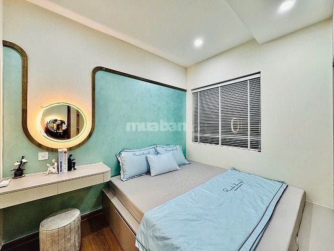 ⭐️Nhà DT:5x10m, 3 Lầu tuyệt đẹp Cao cấp hẻm Huỳnh Văn Bánh, P11.