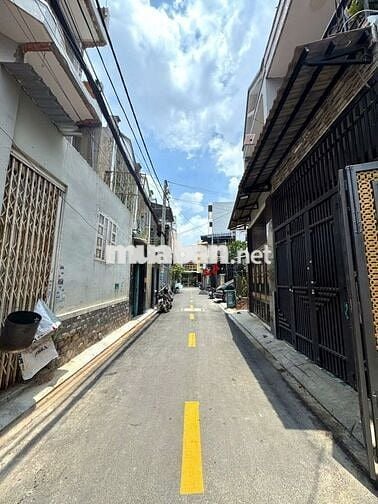 Bán nhà DT 3,5m x12m - Hẻm ô tô đường Tân Thới Hiệp 21. Giá : 2,27 tỷ