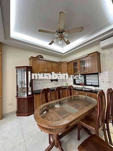 Bán nhà Đội Cấn, ô tô vào nhà, 50m, 5 tầng, nhỉnh 17 tỷ
