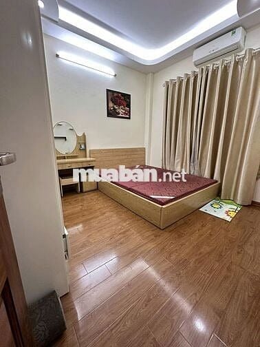Bán nhà Đội Cấn, ô tô vào nhà, 50m, 5 tầng, nhỉnh 17 tỷ