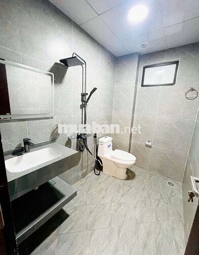 Chính chủ bán nhà tập thể Phạm Ngọc Thạch, Kim Liên, 115m, 3pn, 2wc
