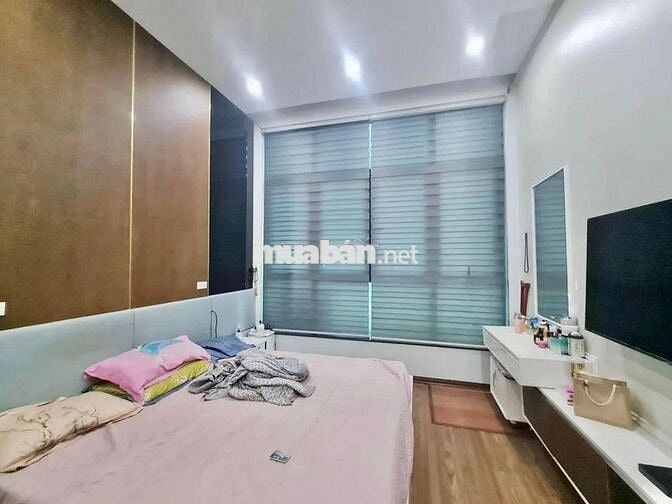 Nguyên Hồng - Hàng xóm Mặt phố - Ô tô tránh vỉa hè - kinh doamh đỉnh