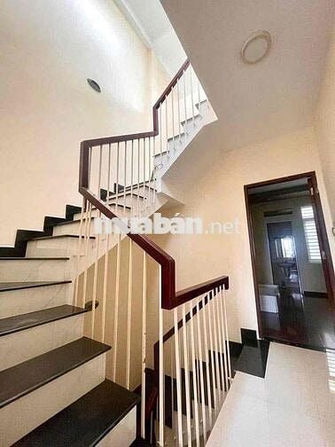 CHÍNH CHỦ CẦN BÁN NHÀ HUỲNH VĂN BÁNH-PHÚ NHUẬN GIÁ 6tỷ590/75m2