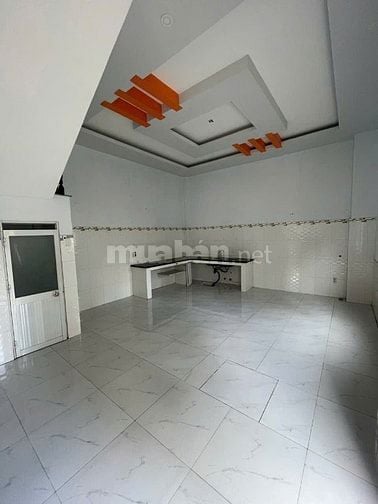 Nhà 2MT ngay chợ Tăng Nhơn Phú Đường Đình Phong Phú 6tỷ/80m2.