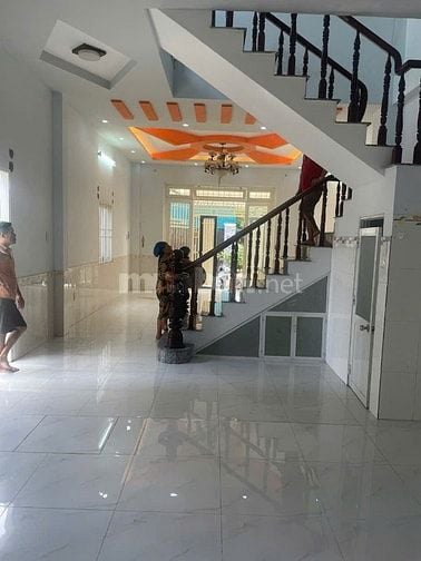 Nhà 2MT ngay chợ Tăng Nhơn Phú Đường Đình Phong Phú 6tỷ/80m2.