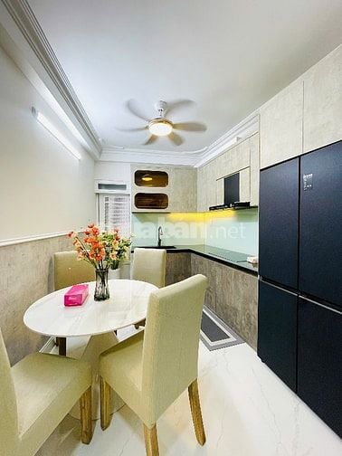 ⭐️Nhà 3 Lầu tuyệt đẹp Cao cấp hẻm xe hơi Lý Chính Thắng, P7, Q.3.