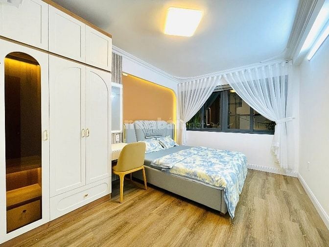 ⭐️Nhà 3 Lầu tuyệt đẹp Cao cấp hẻm xe hơi Lý Chính Thắng, P7, Q.3.
