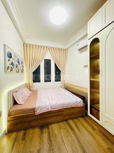 ⭐️Nhà 3 Lầu tuyệt đẹp Cao cấp hẻm xe hơi Lý Chính Thắng, P7, Q.3.