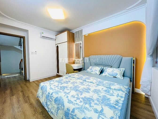 ⭐️Nhà 3 Lầu tuyệt đẹp Cao cấp hẻm xe hơi Lý Chính Thắng, P7, Q.3.