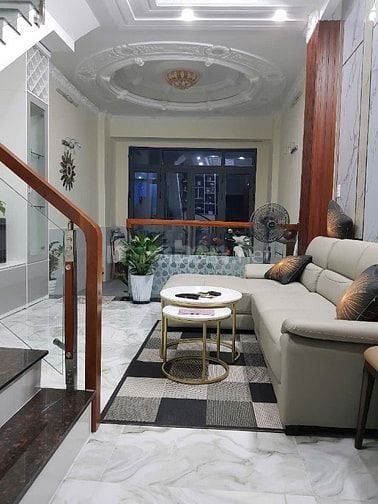 Nhà 4 lầu  MT Ngộp bank bán 6.3tỷ 84 Đào Tông Nguyen TT Nhà bè DT: 53,