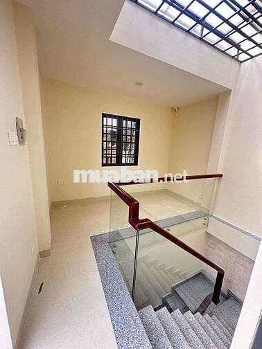 CHO THUÊ NHÀ 1/ HẺM XE TẢI QUANG TRUNG P10