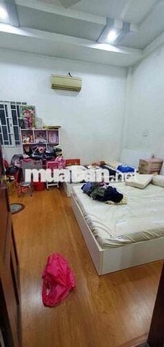 Nhà Rất Chắc - Giáp Võ Văn Kiệt - 4 tầng - 52m2 - Hoàn Công - hơn 5ty