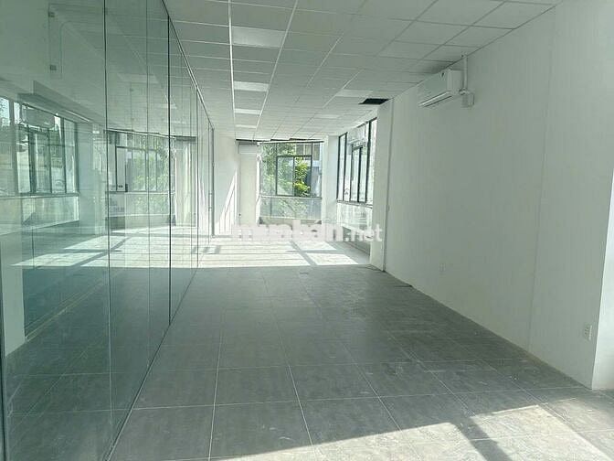 🏢 CHO THUÊ MẶT BẰNG TẦNG 1 – 70M²