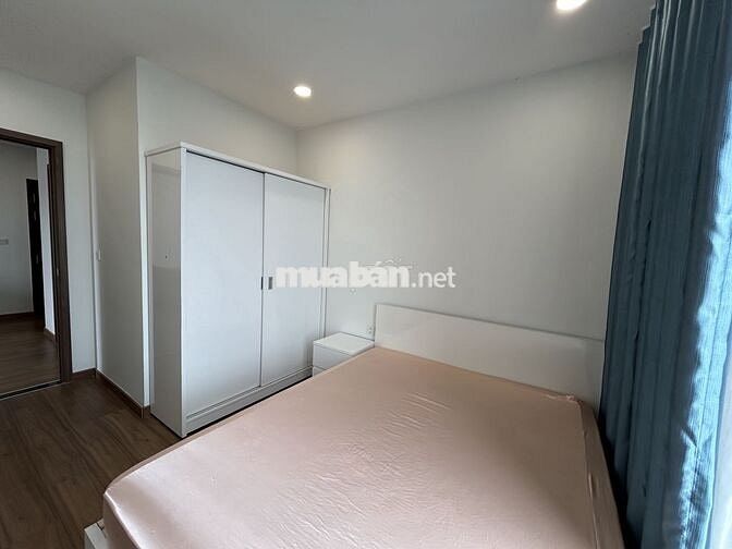 Cho thuê căn hộ Eco Green Saigon 65m2 2PN 2WC tầng cao mát mẻ