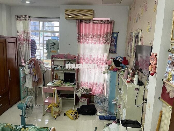 NHÀ PHỐ 3 TẦNG Ở NGAY SÁT MẶT TIỀN HUỲNH TẤN PHÁT - QUẬN 7 - 72M2